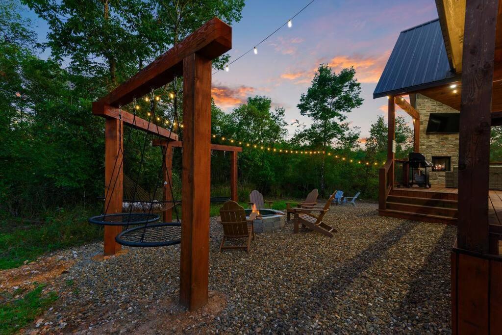 Under The Stars - Secluded, Hot Tub, Firepit, Games Villa Broken Bow Eksteriør bilde