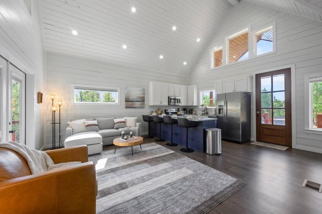 Under The Stars - Secluded, Hot Tub, Firepit, Games Villa Broken Bow Eksteriør bilde