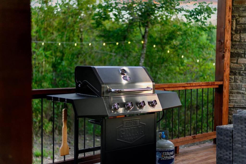 Under The Stars - Secluded, Hot Tub, Firepit, Games Villa Broken Bow Eksteriør bilde